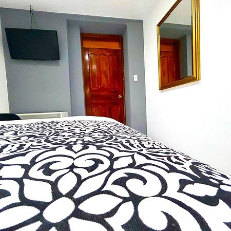 Accel Hotel La Quinta إيبارا المظهر الخارجي الصورة